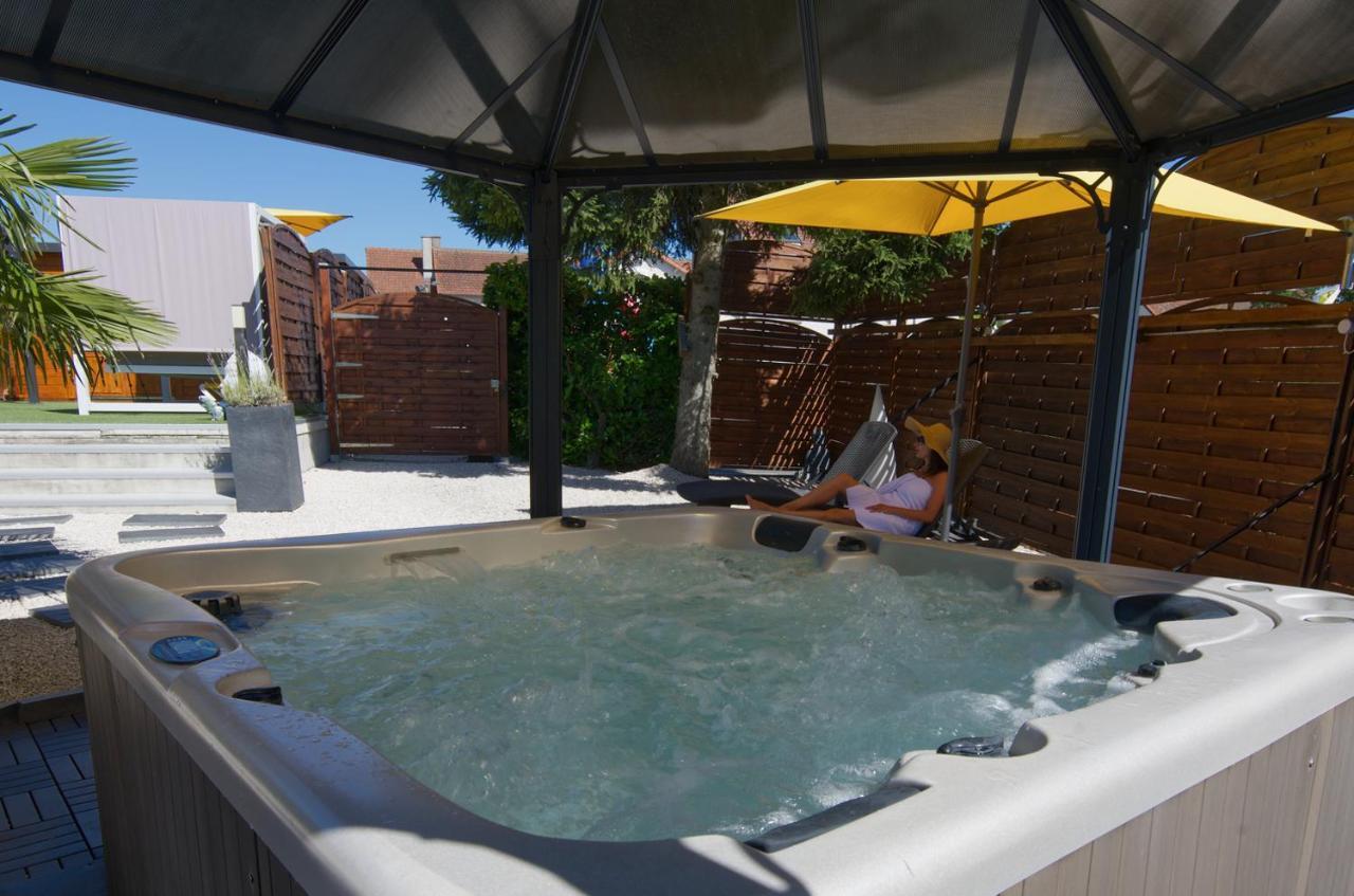 Logis Hotel Centrotel Et Spa Bulles D'Allier มองต์มาเราท์ ภายนอก รูปภาพ