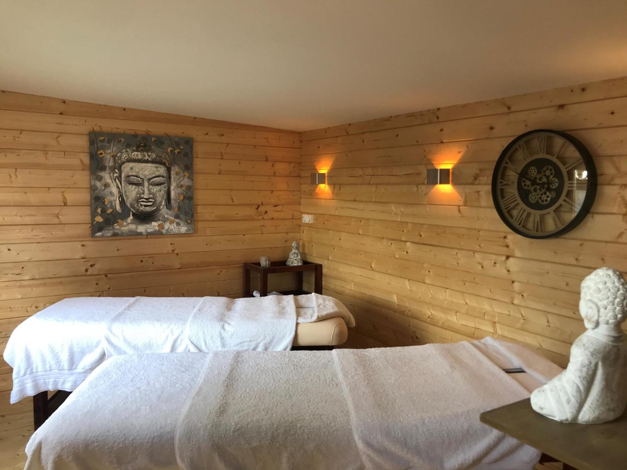 Logis Hotel Centrotel Et Spa Bulles D'Allier มองต์มาเราท์ ภายนอก รูปภาพ