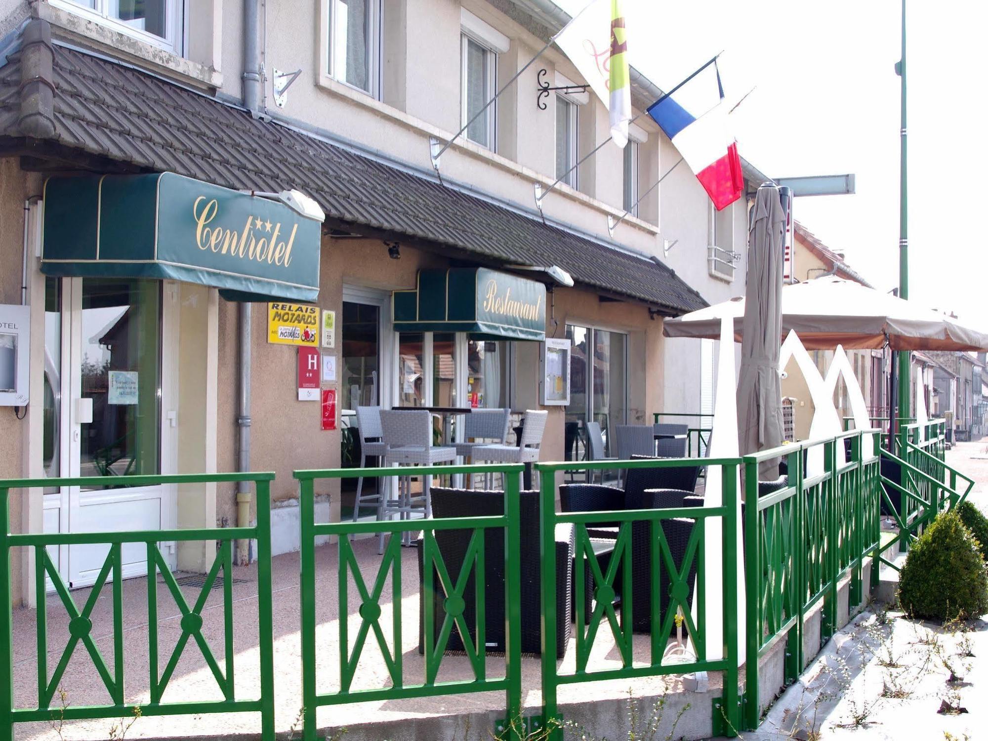 Logis Hotel Centrotel Et Spa Bulles D'Allier มองต์มาเราท์ ภายนอก รูปภาพ