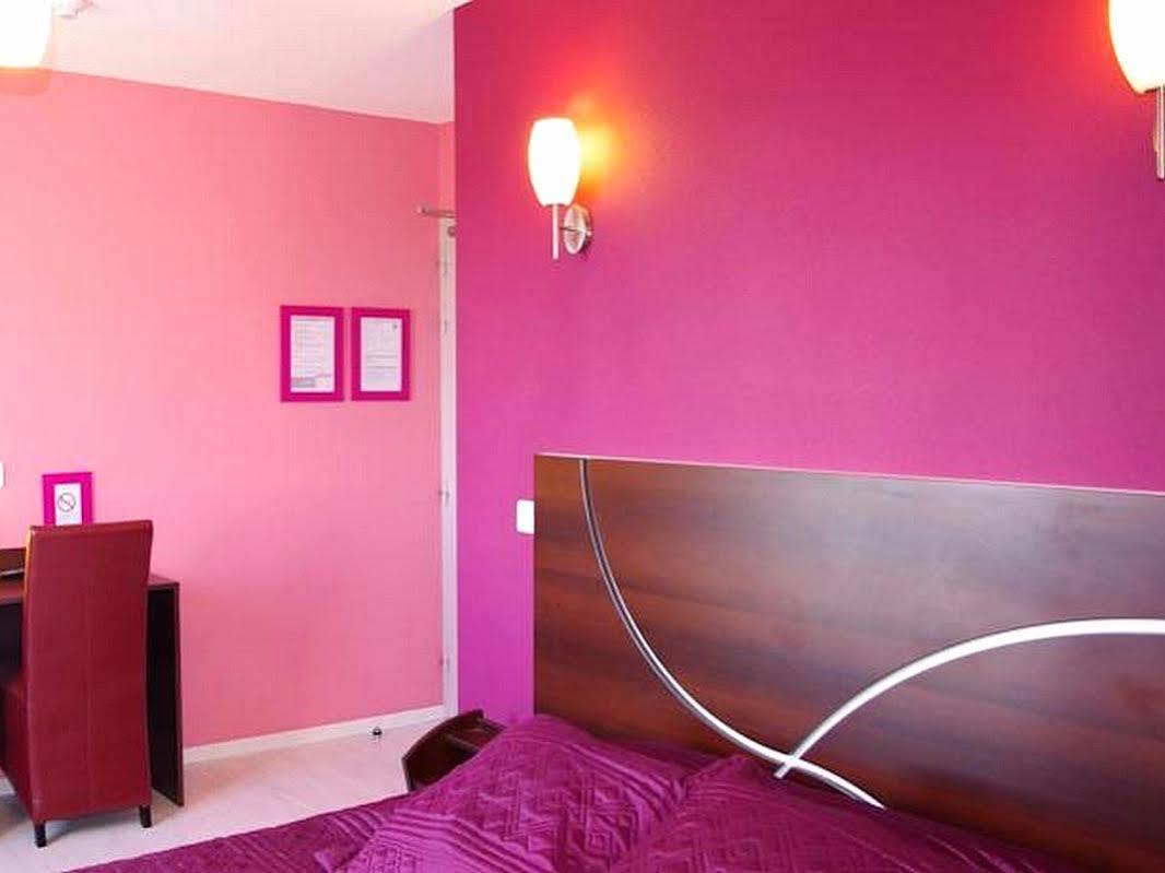 Logis Hotel Centrotel Et Spa Bulles D'Allier มองต์มาเราท์ ภายนอก รูปภาพ