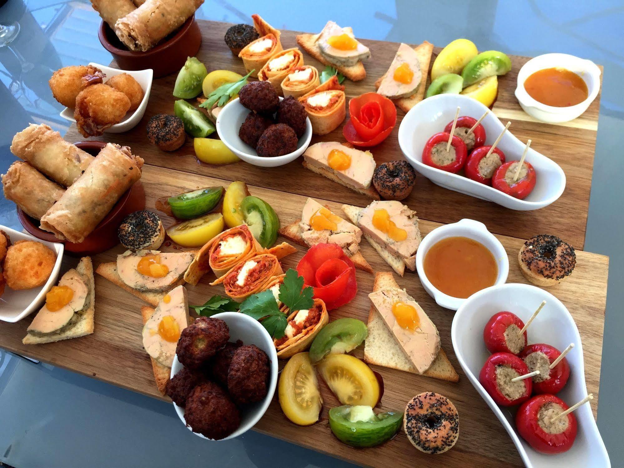 Logis Hotel Centrotel Et Spa Bulles D'Allier มองต์มาเราท์ ภายนอก รูปภาพ