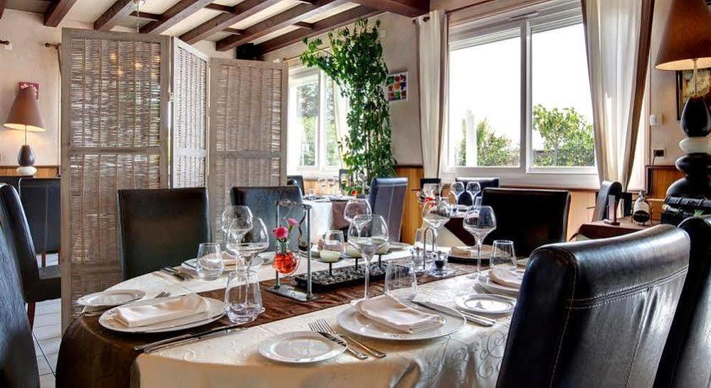 Logis Hotel Centrotel Et Spa Bulles D'Allier มองต์มาเราท์ ภายนอก รูปภาพ