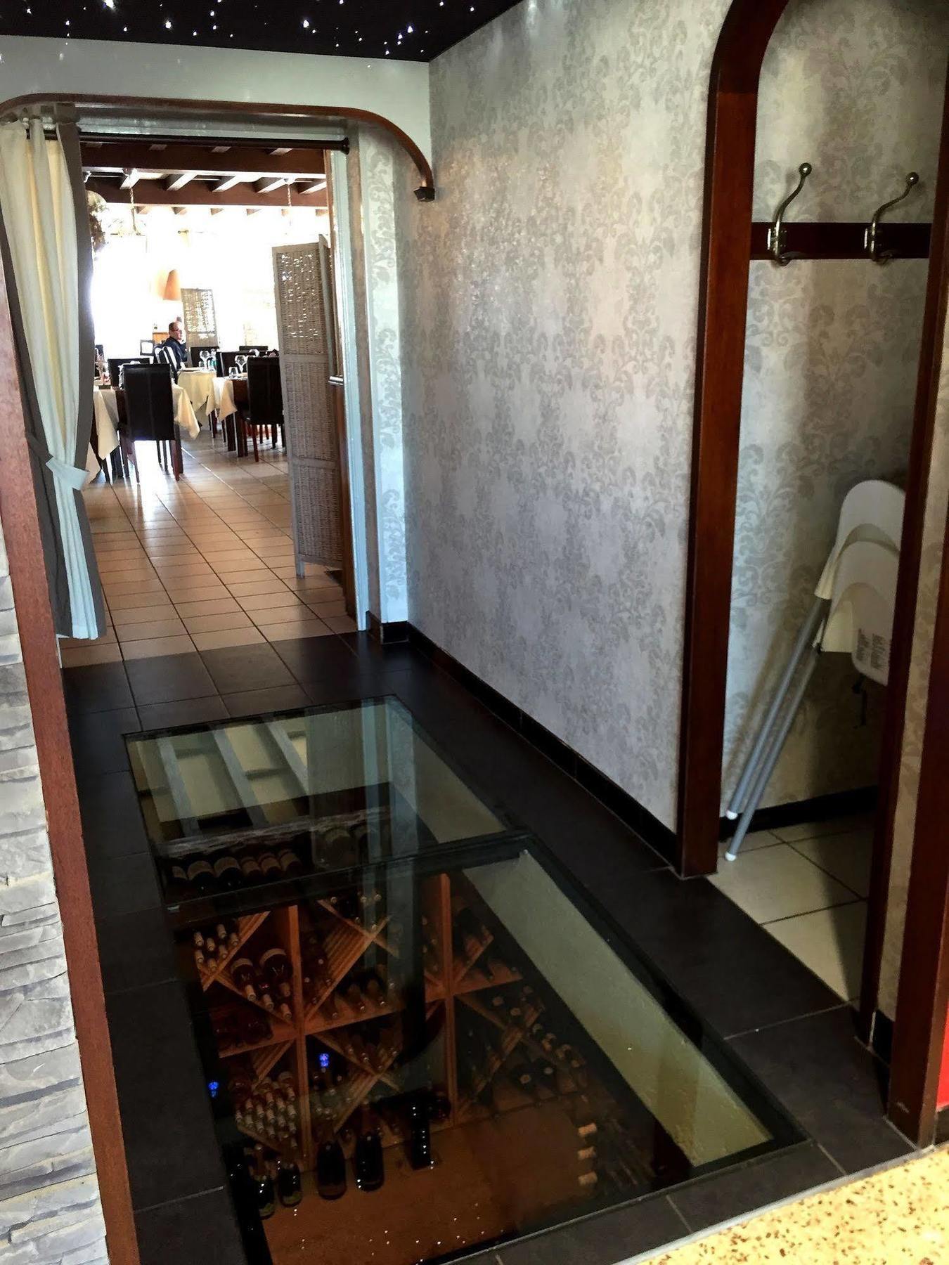Logis Hotel Centrotel Et Spa Bulles D'Allier มองต์มาเราท์ ภายนอก รูปภาพ